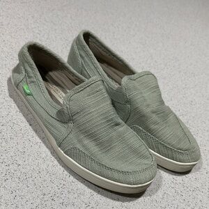Casual Slip-On Shoes - Green